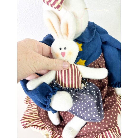 VTG Artisan Flair Miss Elle’s Patriotic Dress USA Girl Bunny Rabbit w/ Baby NWT - Picture 7 of 11